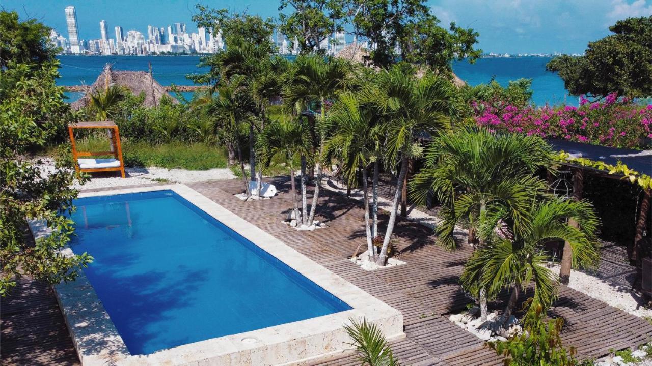 Amalife Beach Club & Hotel Tierra Bomba Esterno foto