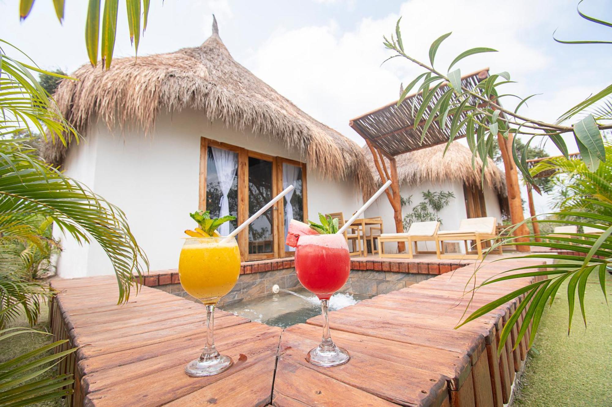 Amalife Beach Club & Hotel Tierra Bomba Esterno foto